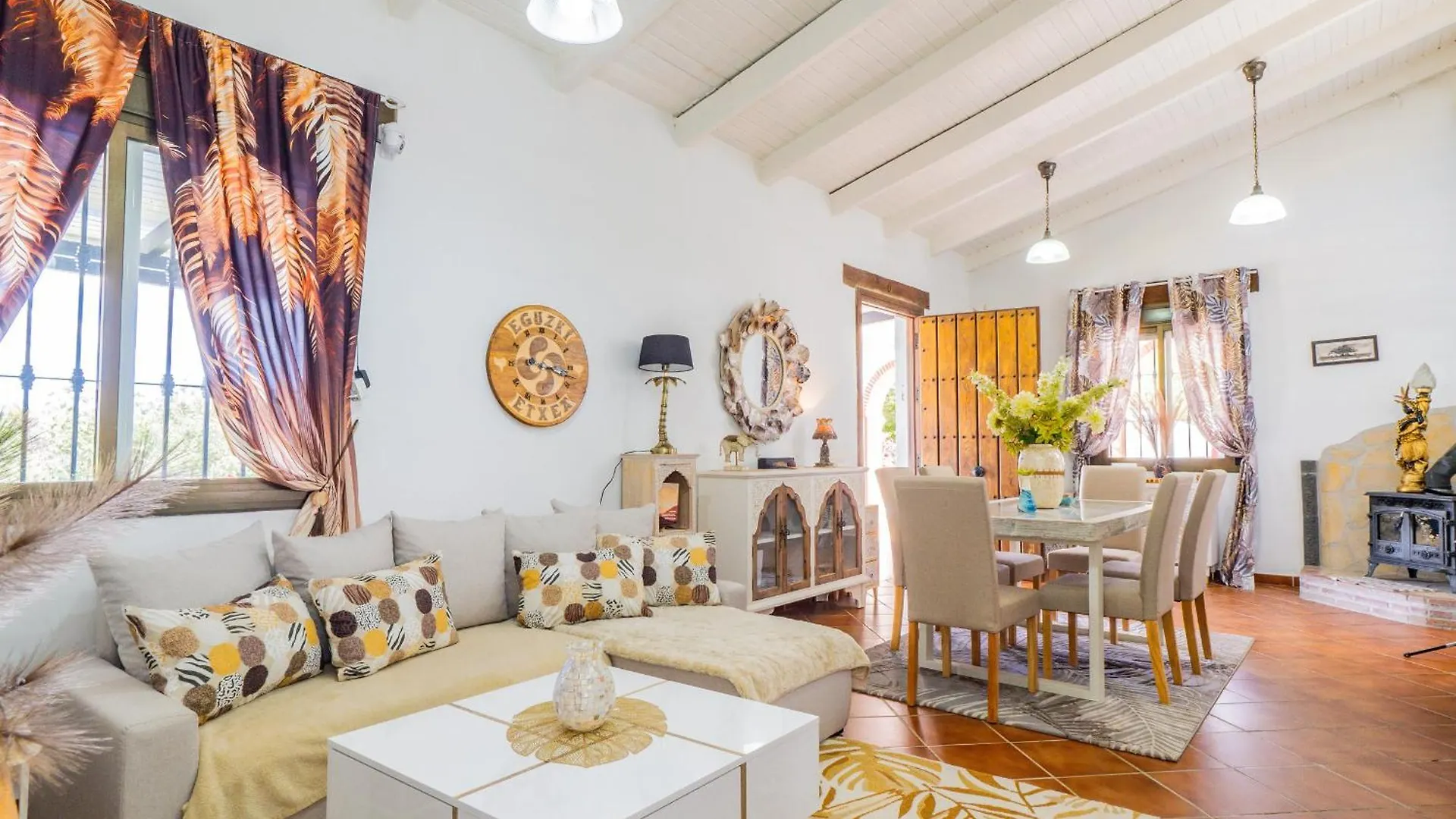 Cubo'S Casa Rural Christoria Coin Spain